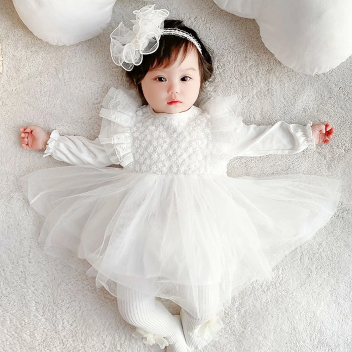 Halo dress with bonnet - Image 6